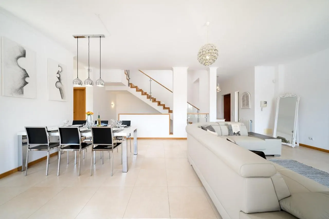 Villa Ofelia 46 By Destination Algarve Lagos